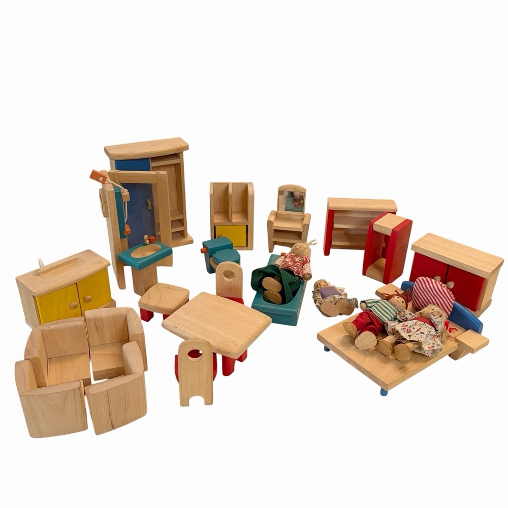 Lot of 23 Hape Wooden Dollhouse Furniture Kitchen Living Dining Bath Bed Dolls